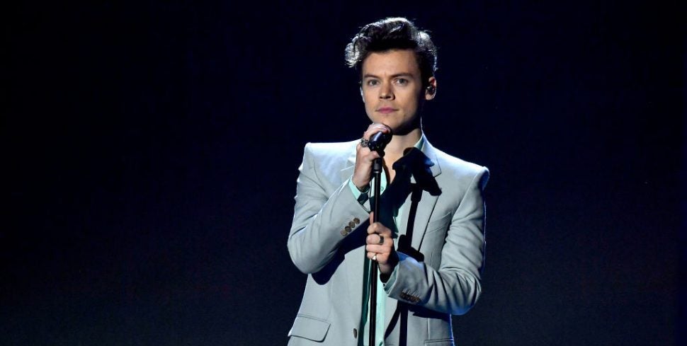 GALLERY: 15 Photos Of Harry Styles Being Adorable