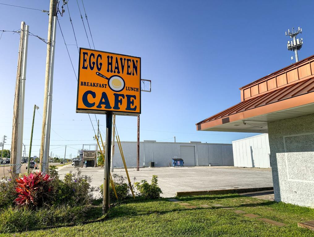 5 Must Try Local Restaurants in Pinellas County - Egg Haven sign in Clearwater Florida.